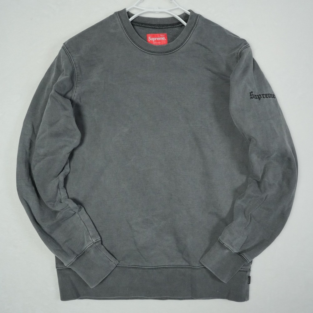 Supreme Gray Crewneck Sweatshirt